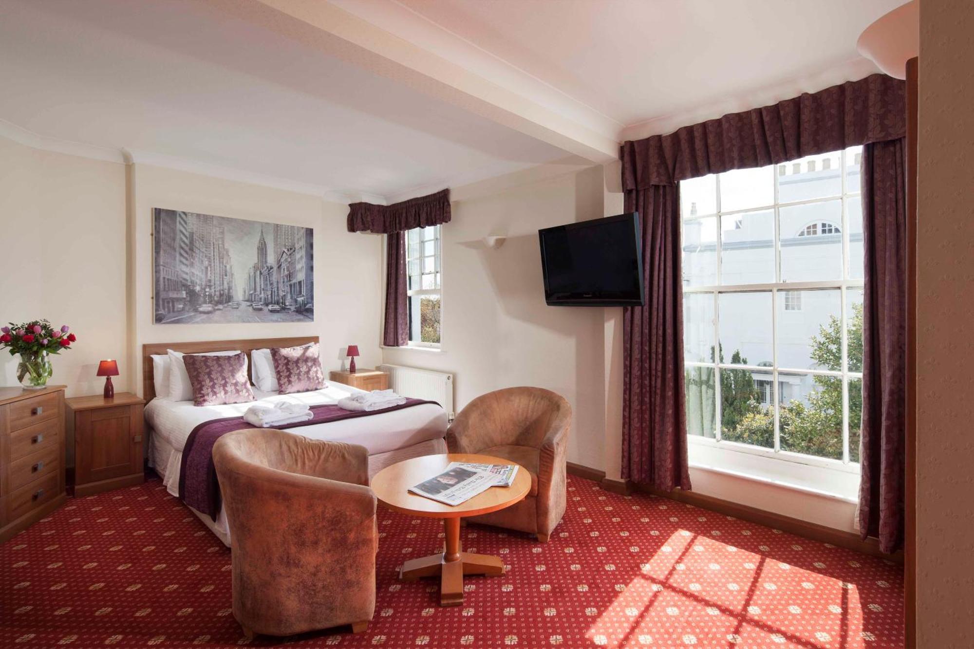 אקסמות' Royal Beacon Hotel מראה חיצוני תמונה