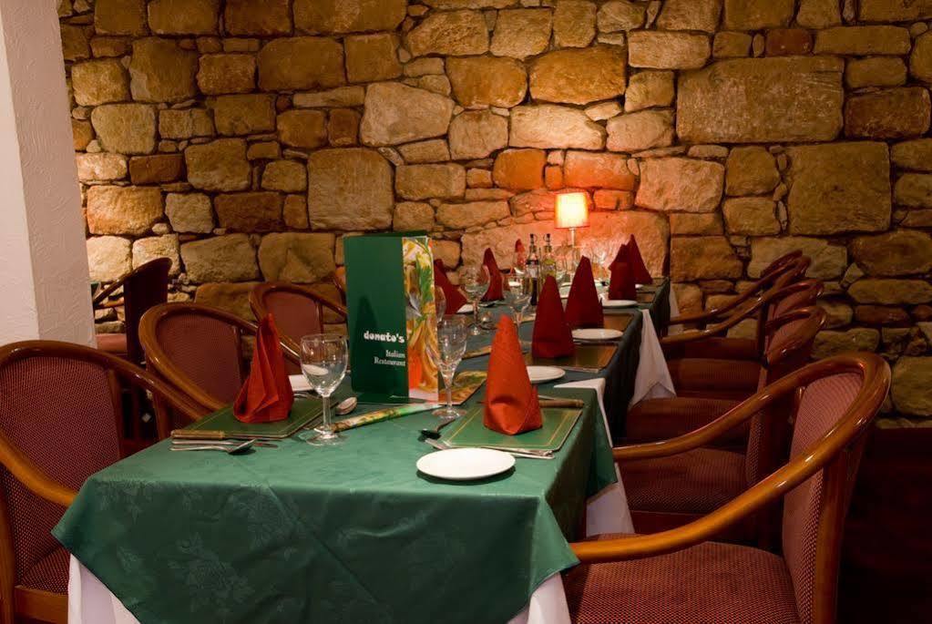 אקסמות' Royal Beacon Hotel מראה חיצוני תמונה
