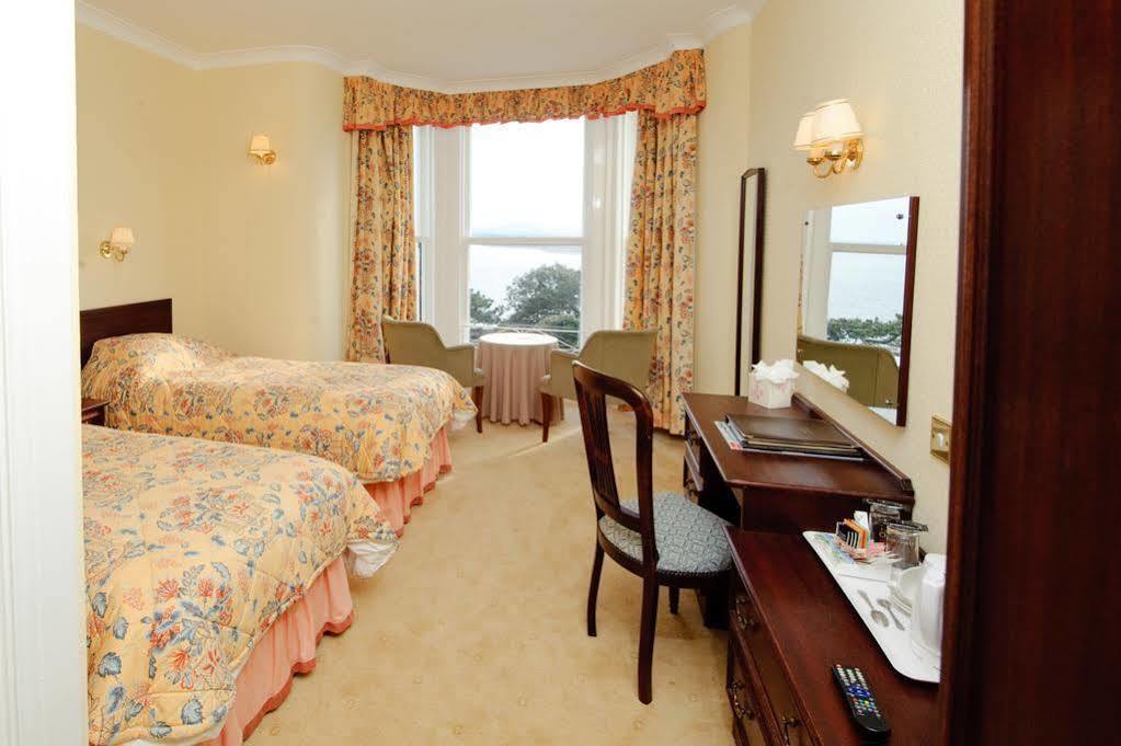 אקסמות' Royal Beacon Hotel מראה חיצוני תמונה